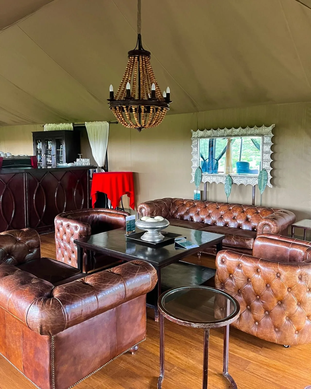 Jambo Mutara, Laikipia